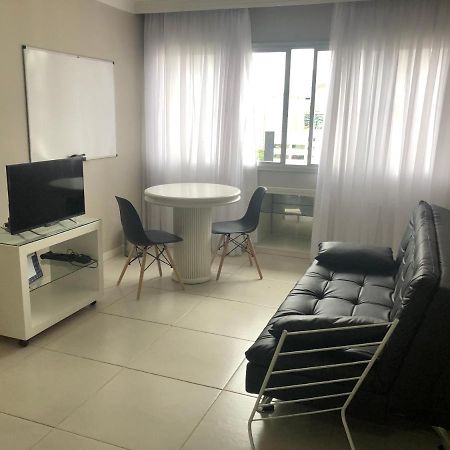 Apartamento Centro/Batel Lägenhet Curitiba Exteriör bild